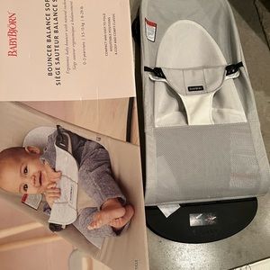 Baby bouncer